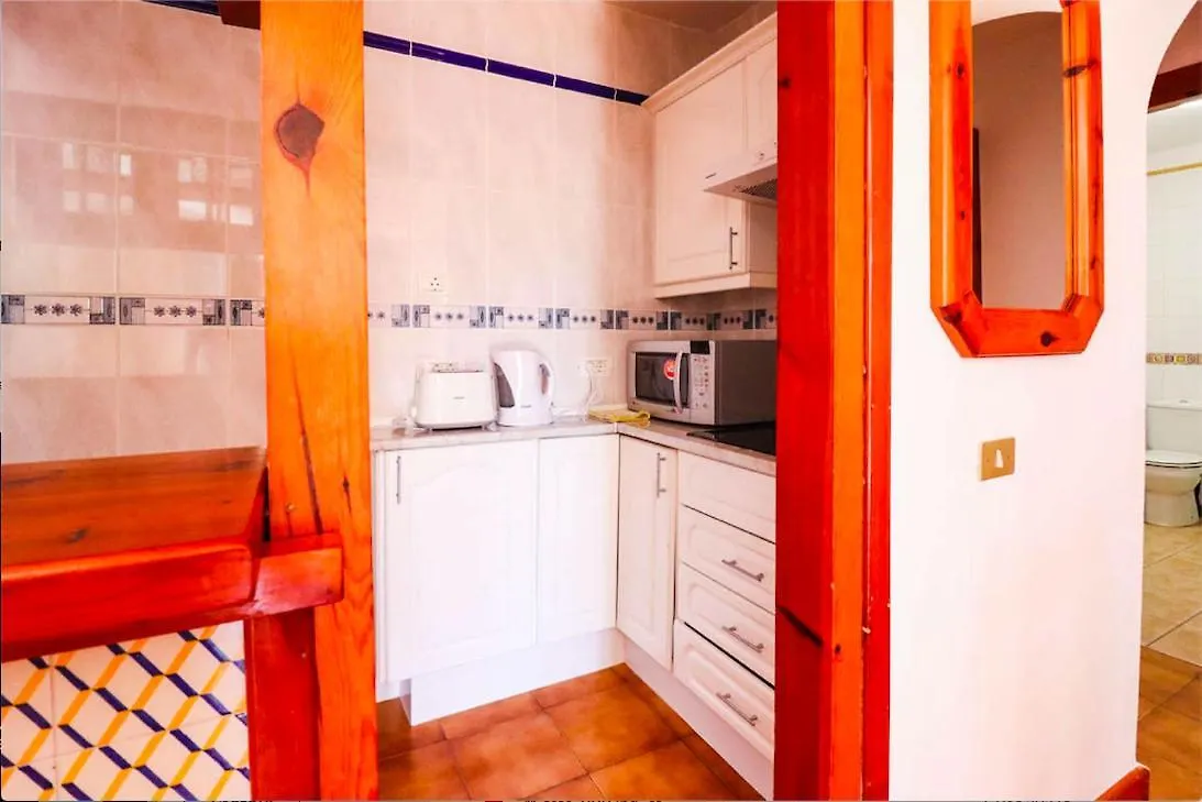 Apartment In Parque Santiago Lll 아로나 스페인